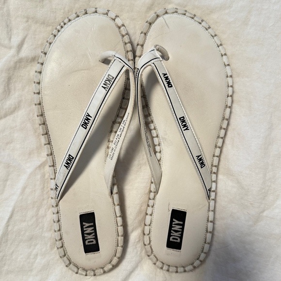 DKNY Tabatha Logo Tape Sandal - White - Picture 7 of 8